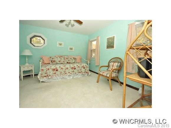 171 Aberdeen Lane - Photo 8