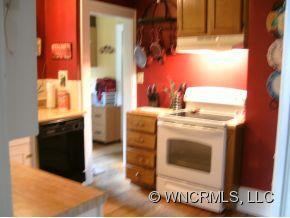 210 Yancey Rd - Photo 5
