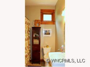 100 ARBUTUS LANE - Photo 13