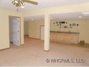 6 Diamond Lane - Photo 18
