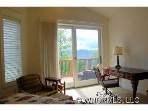 3 South Point Drive - Photo 11