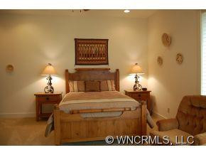 3 South Point Drive - Photo 14