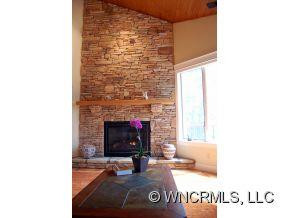 3 South Point Drive - Photo 4