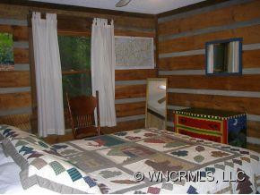 32 LOG CABIN DRIVE - Photo 3