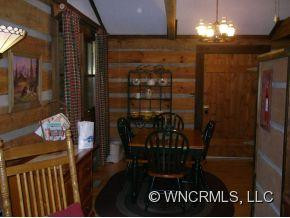 32 LOG CABIN DRIVE - Photo 9