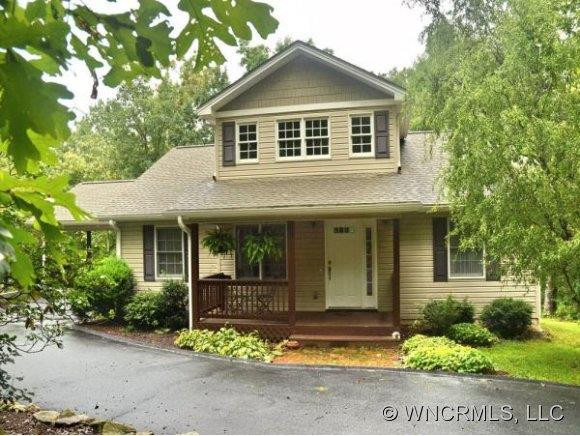 184 WOODS END DRIVE