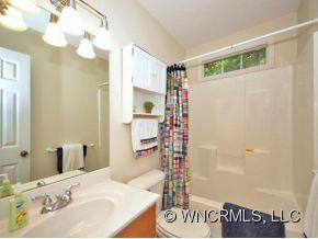 184 WOODS END DRIVE - Photo 10