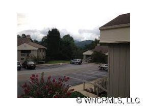 1006 Abbey Circle - Photo 3