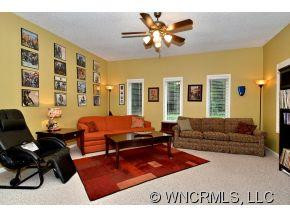 2 Angus Lane - Photo 11