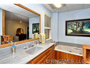 2 Angus Lane - Photo 15
