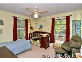 2 Angus Lane - Photo 19