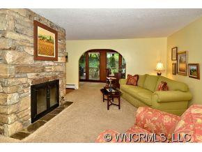 2 Angus Lane - Photo 5