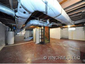 775 FAIRVIEW ROAD - Photo 17