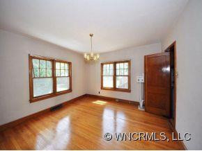 775 FAIRVIEW ROAD - Photo 7