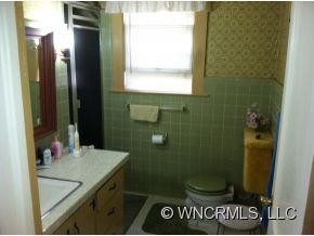 1523 Druid Hills Ave - Photo 12