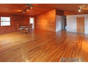 1042 Apple Creek Road - Photo 17