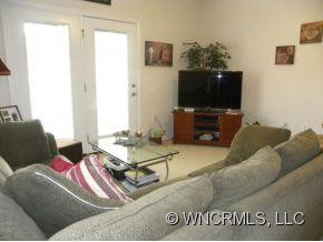 291 BRICKTON VILLAGE CIRCLE #306 - Photo 2