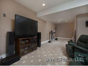 1645 IVY HILL RD - Photo 15