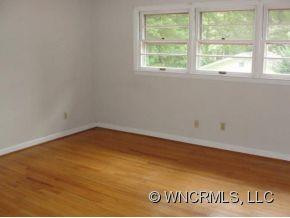 1709 GREENVILLE HWY - Photo 4