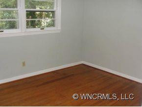 1709 GREENVILLE HWY - Photo 5