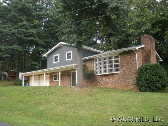 31 RHODODENDRON PLACE