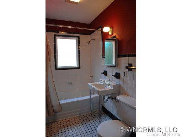 15 Colonial Place - Photo 18