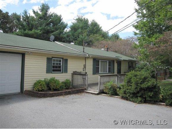 61 Hickory Tree Road