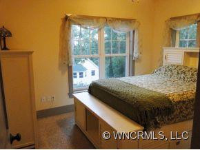 6 Sunset Drive - Photo 7