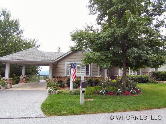 12 Meadow Ridge Lane