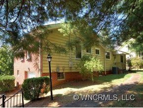 15 E. AVON PKWY - Photo 11