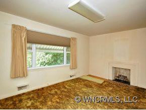 15 E. AVON PKWY - Photo 3