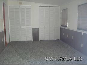 5381 197 south - Photo 12