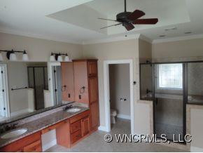 102 Stonegate Dr - Photo 13
