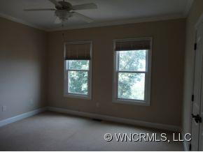 102 Stonegate Dr - Photo 16