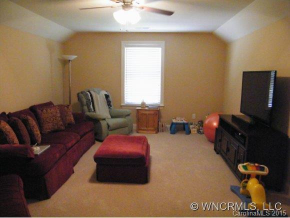 216 Tradition Way - Photo 13