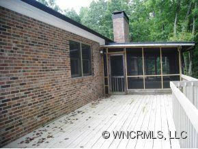 121 CONTINENTAL DRIVE - Photo 13