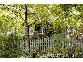 118 Beech Street - Photo 2