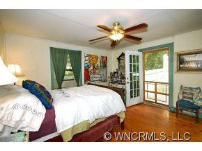 118 Beech Street - Photo 10