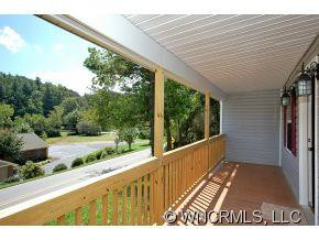 514 Johnston School - Photo 3