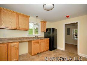 514 Johnston School - Photo 7