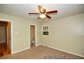 8 Metcalf - Photo 15