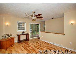 8 Metcalf - Photo 3