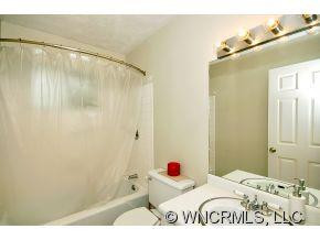 8 Metcalf - Photo 6