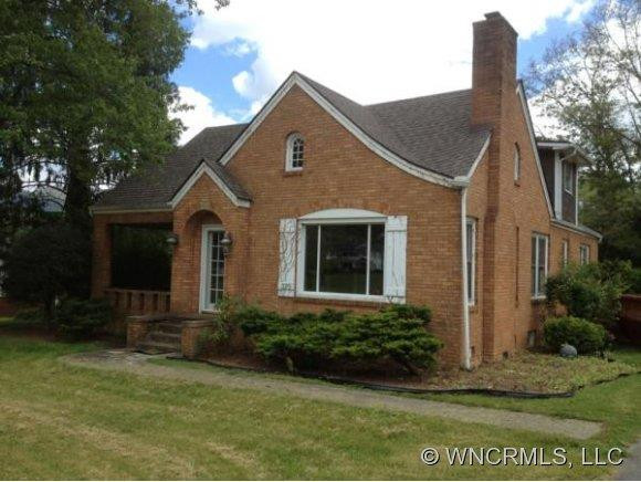 325 EAGLES NEST ROAD