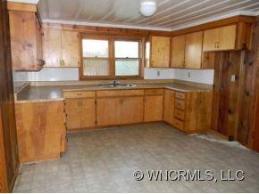 325 EAGLES NEST ROAD - Photo 13