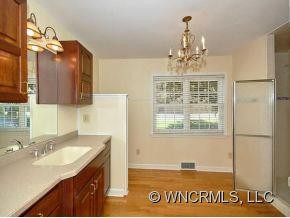 80 FAIRWAY ROAD - Photo 11