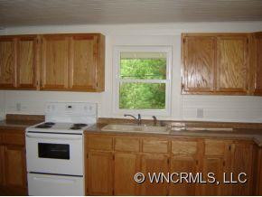 939 Old Mars Hill Hwy - Photo 3