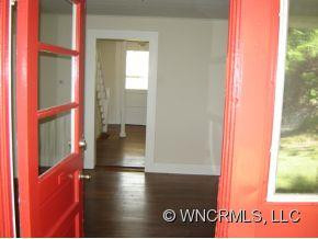 939 Old Mars Hill Hwy - Photo 9