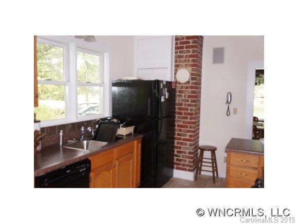 196 East French Broad Street - Photo 13