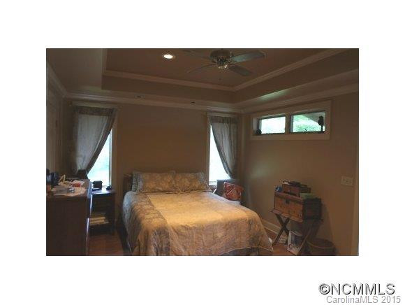 196 East French Broad Street - Photo 18